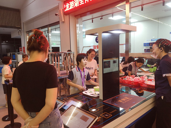 放心用餐丨智慧食堂系統為學生提供營養豐富的餐飲服務
