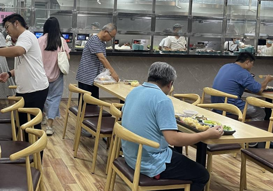 智慧食堂丨養老機構如何實現食堂智能化管理